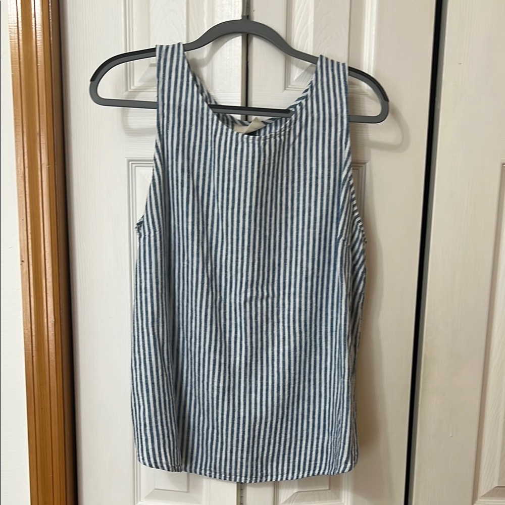 Universal Thread Striped Tank